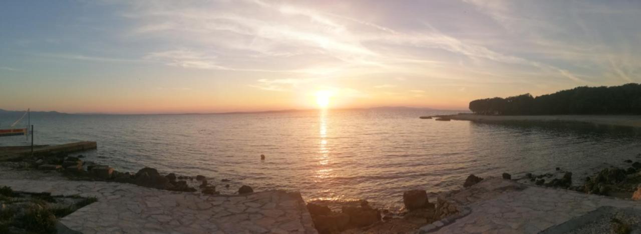 Apartmani Astrado Petrcane Bagian luar foto