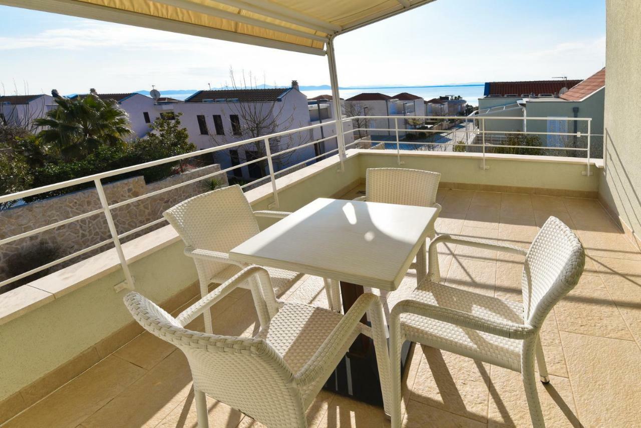 Apartmani Astrado Petrcane Bagian luar foto